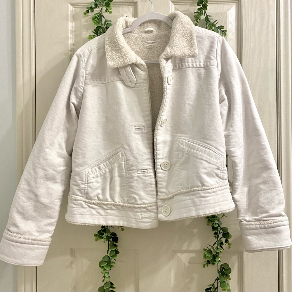 American Eagle sherpa lined jacket